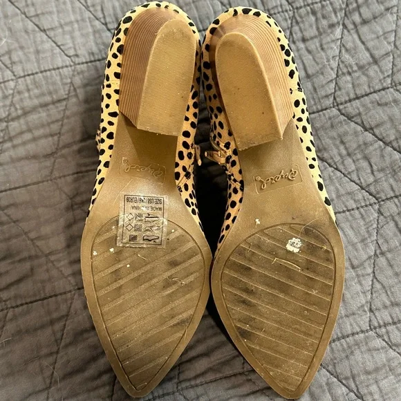 Women’s booties - Picture 5 of 5